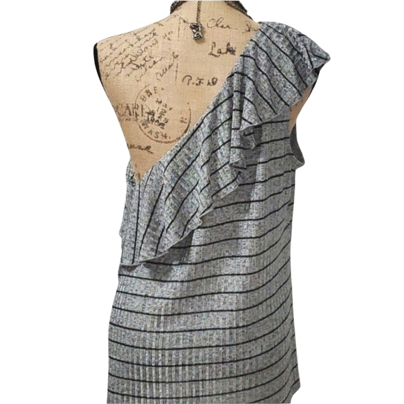 Juicy Couture Off The Shoulder Blouse - Picture 3 of 9